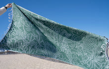 Load image into Gallery viewer, Evergreen double sided beach towel, cotton turkish pestemal
