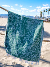 Load image into Gallery viewer, Evergreen double sided beach towel, cotton turkish pestemal
