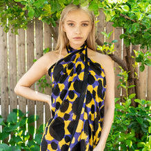 Load image into Gallery viewer, Doku Honey Cove Illustrated Pattern Cotton Beach Pareo Sarong