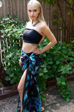 Load image into Gallery viewer, Doku Cloud Forest Cotton Beach Pareo Sarong 
